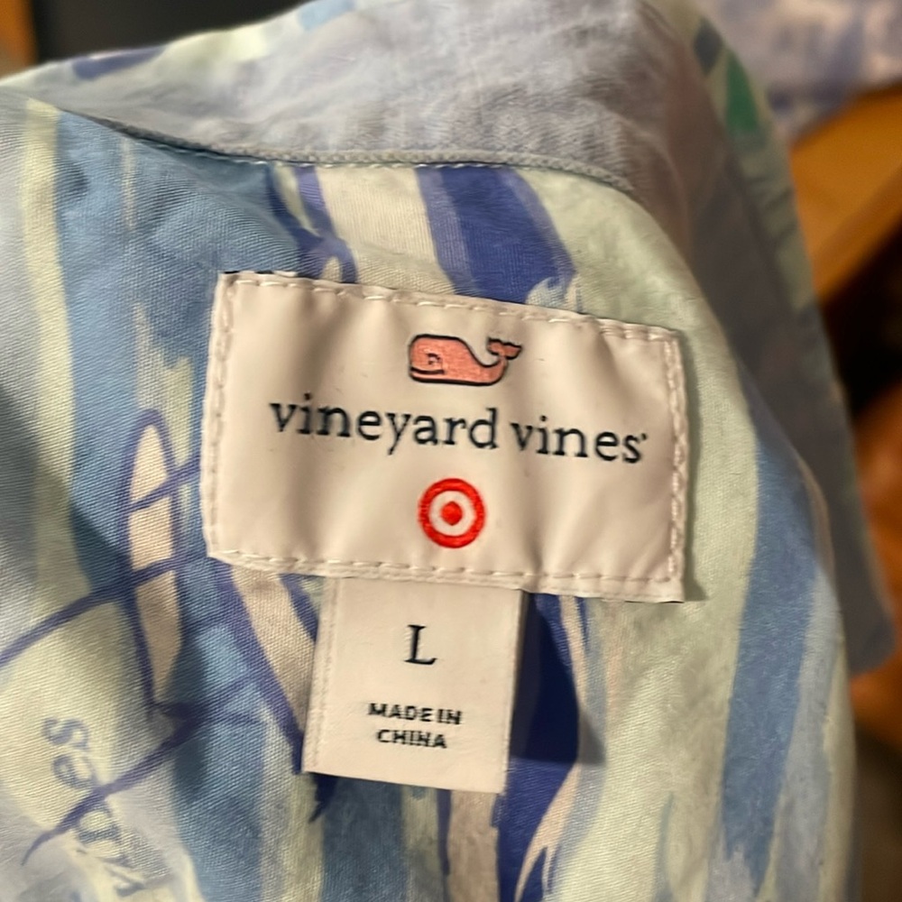 Vineyard Vines / Target special edition Hawaiian shirt